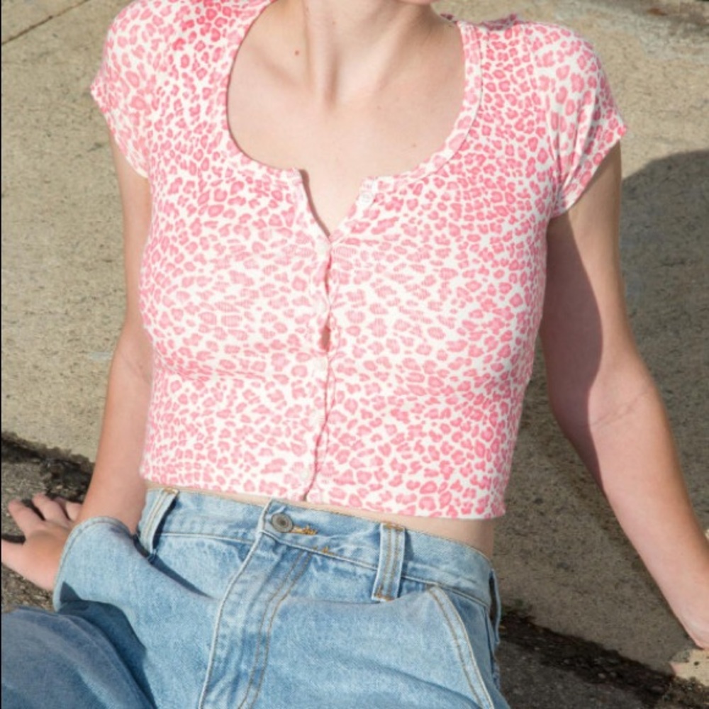 Brandy melville zelly top